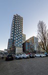 904041 Gezicht op de bebouwing aan de Van Sijpesteijnkade te Utrecht, vanaf de parkeerplaats van het Park Plaza Hotel, ...